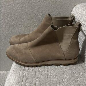 Sorel Women's Tan Ankle Boots